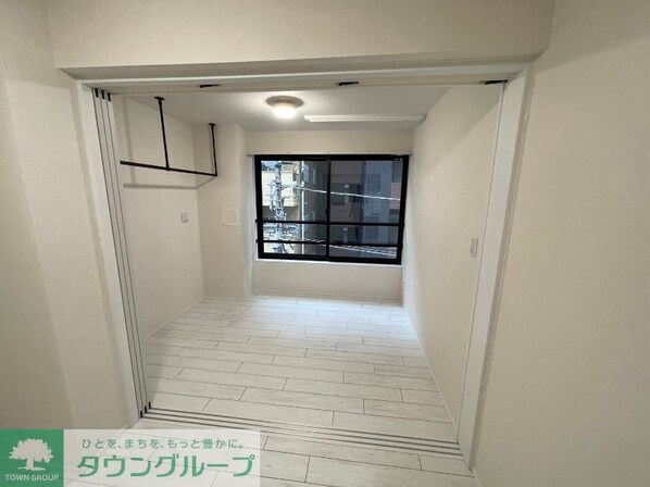 CREAL新富町の物件内観写真